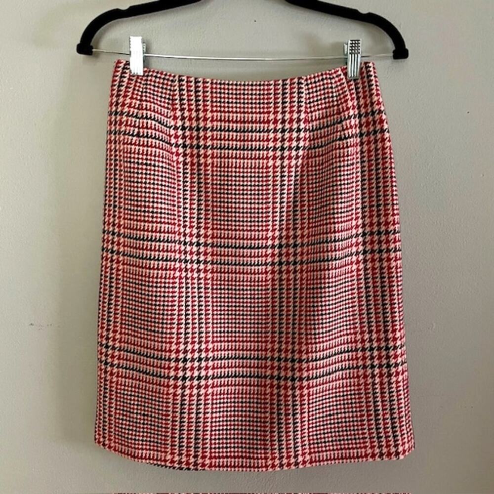 Talbots Petites Red Houndstooth Wool Skirt Size 6 Classic Preppy Boss Look